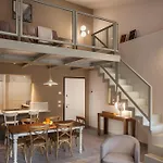 Penthouse In Siena's Heart With Elevator & Parking Siena
