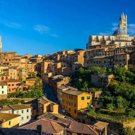 Penthouse In Siena's Heart With Elevator & Parking Apartment Siena