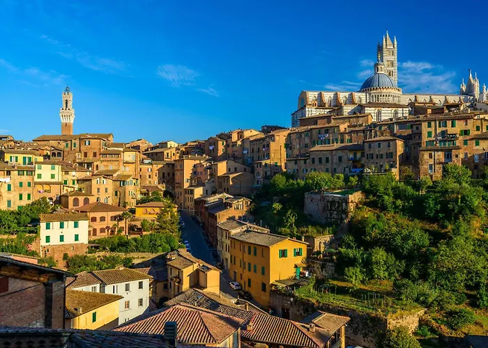 Penthouse In Siena's Heart With Elevator & Parking Apartamento Siena