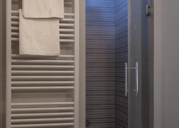 Penthouse In Siena's Heart With Elevator & Parking * シエーナ